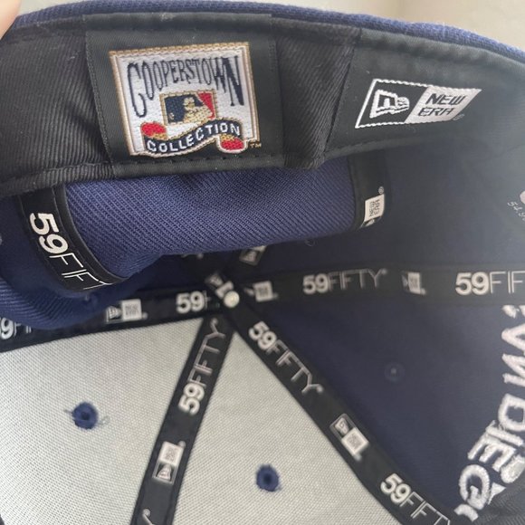 San Diego Padres 1969 New Era Fitted 6 7/8th Baseball Cap Cooperstown Edition - Picture 7 of 7